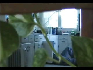 Porn videos hot boobs wife sucks the plumber on cam